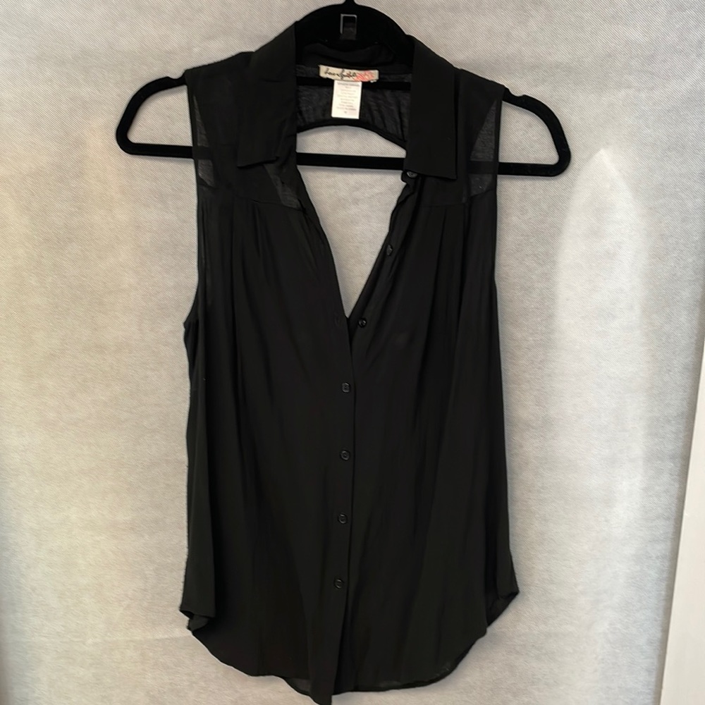 Super cute sheer black sleeveless top